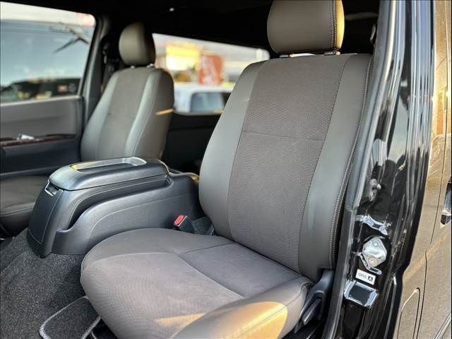 TOYOTA HIACE VAN 4WD 2019 Image 31