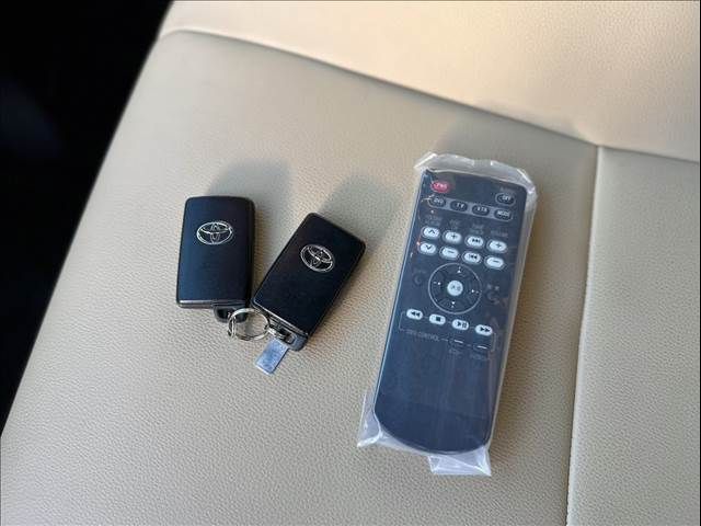 TOYOTA ESTIMA 2015 Image 31