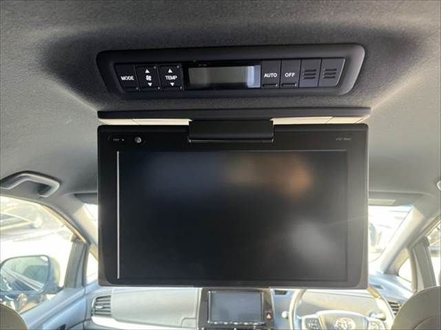 TOYOTA ESTIMA HYBRID 4WD 2017 Image 31