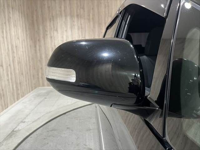 TOYOTA ESTIMA HYBRID 4WD 2017 Image 31