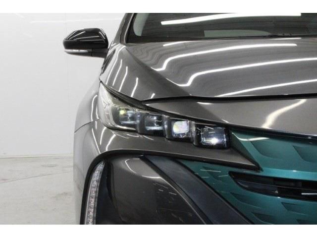 TOYOTA PRIUS PHV 2017 Image 31