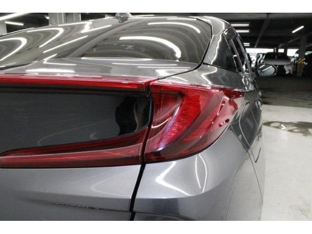 TOYOTA PRIUS PHV 2017 Image 31