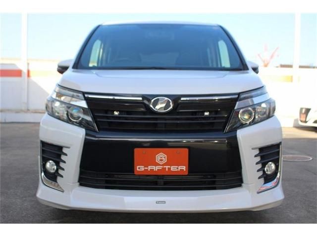 TOYOTA VOXY 2015 Image 31