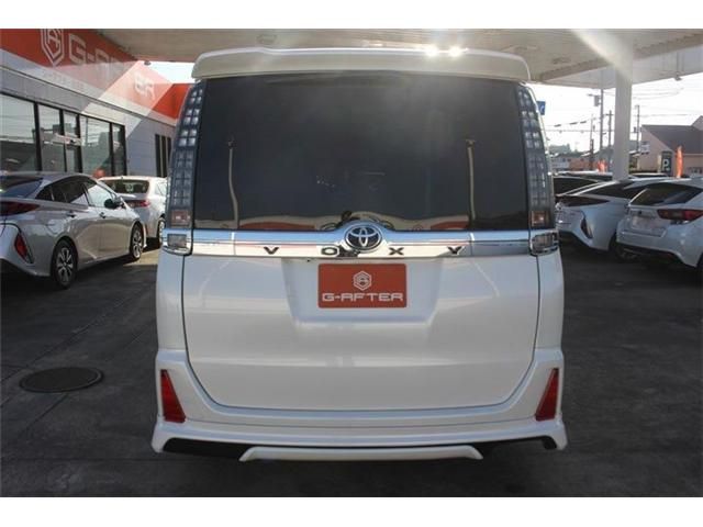 TOYOTA VOXY 2015 Image 31