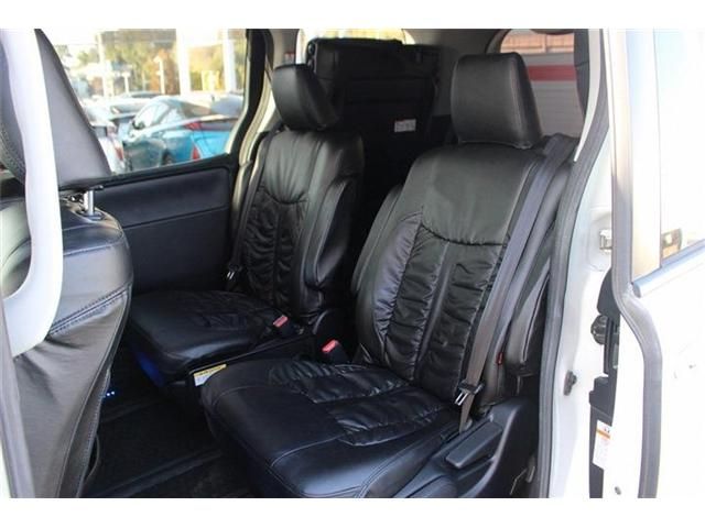 TOYOTA VOXY 2015 Image 31