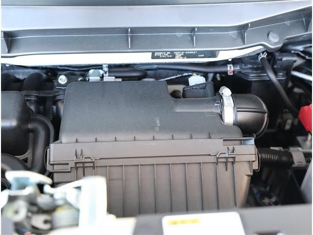 SUZUKI WAGON R SMILE 2024 Image 31