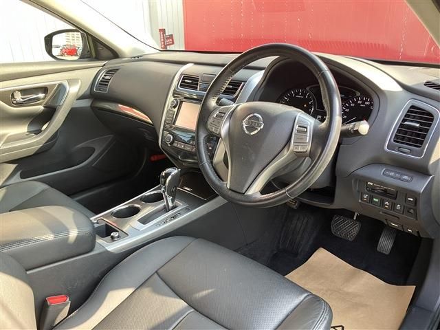 NISSAN TEANA 2018 Image 31