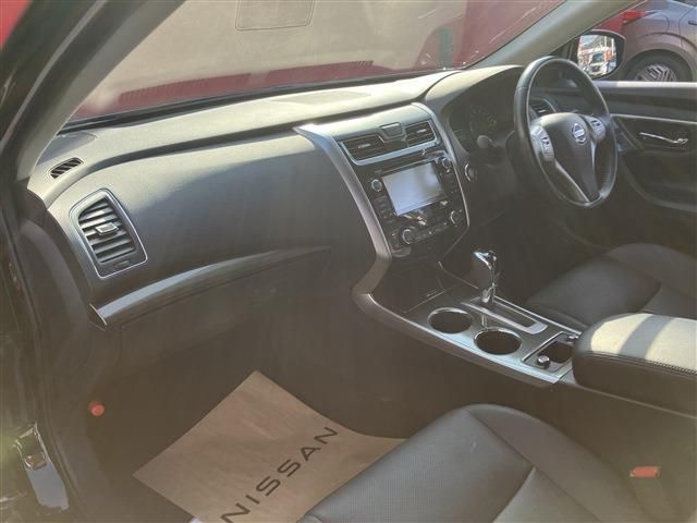 NISSAN TEANA 2018 Image 31