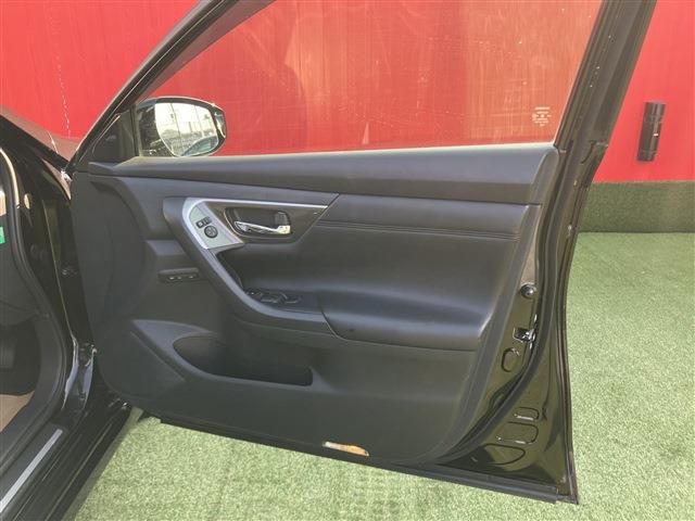 NISSAN TEANA 2018 Image 31