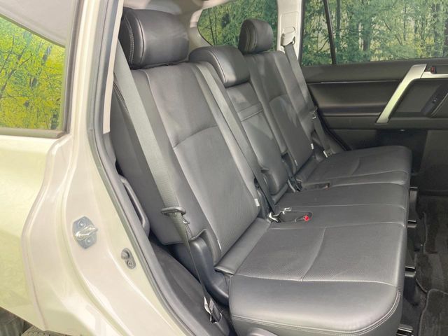 TOYOTA LANDCRUISER PRADO 2020 Image 31
