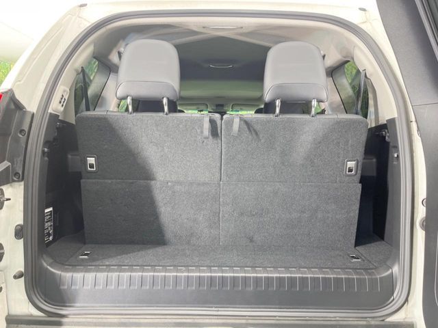 TOYOTA LANDCRUISER PRADO 2020 Image 31