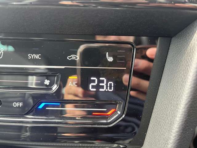 VOLKSWAGEN PASSAT GT 2022 Image 31