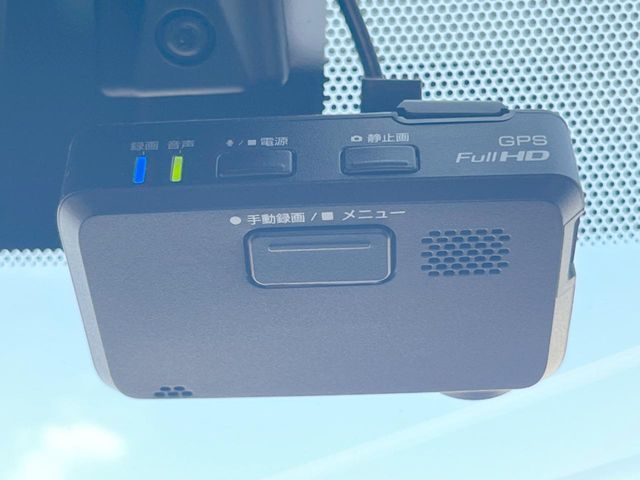 NISSAN JUKE 2016 Image 31