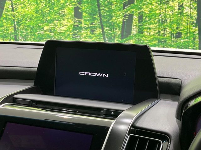 TOYOTA CROWN SEDAN HYBRID 2019 Image 31