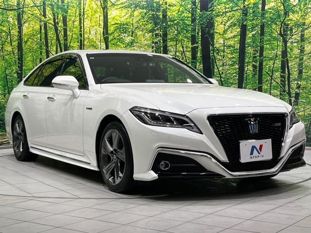 TOYOTA CROWN SEDAN HYBRID 2019 Image 31