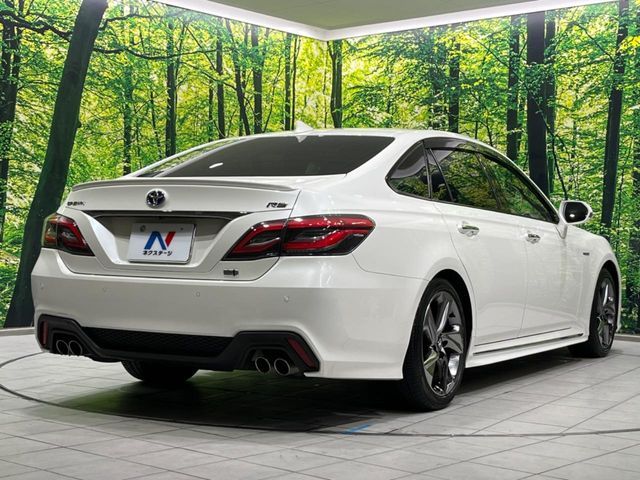 TOYOTA CROWN SEDAN HYBRID 2019 Image 31