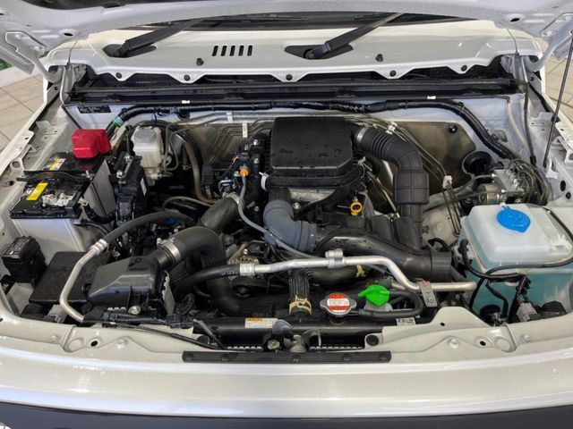 SUZUKI JIMNY 4WD 2023 Image 31