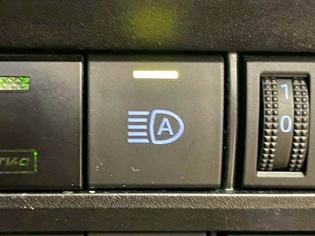 TOYOTA VOXY HYBRID 2023 Image 31