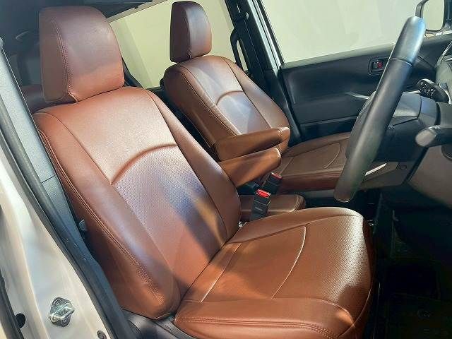 TOYOTA VOXY HYBRID 2023 Image 31