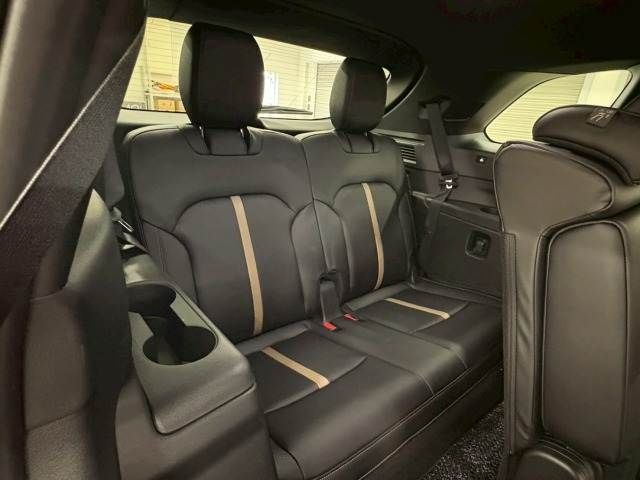 MAZDA CX-80 2025 Image 31