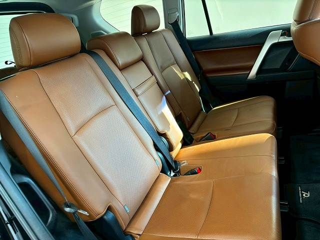 TOYOTA LANDCRUISER PRADO 2022 Image 31