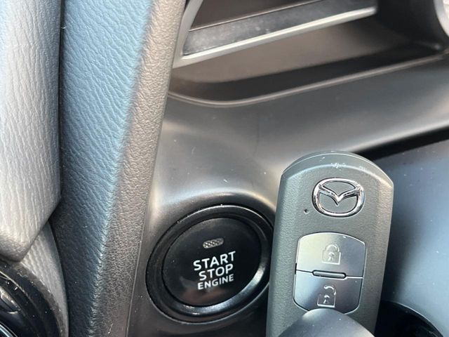 MAZDA DEMIO 2014 Image 31