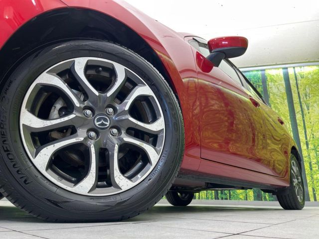 MAZDA DEMIO 2014 Image 31