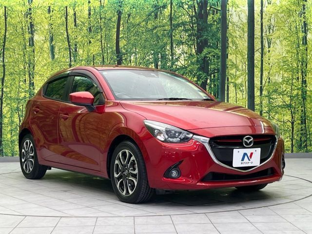 MAZDA DEMIO 2014 Image 31