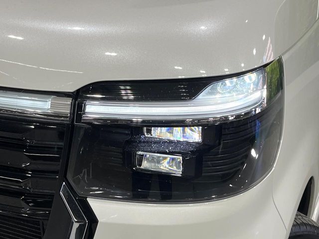 HONDA N BOX CUSTOM 2025 Image 31