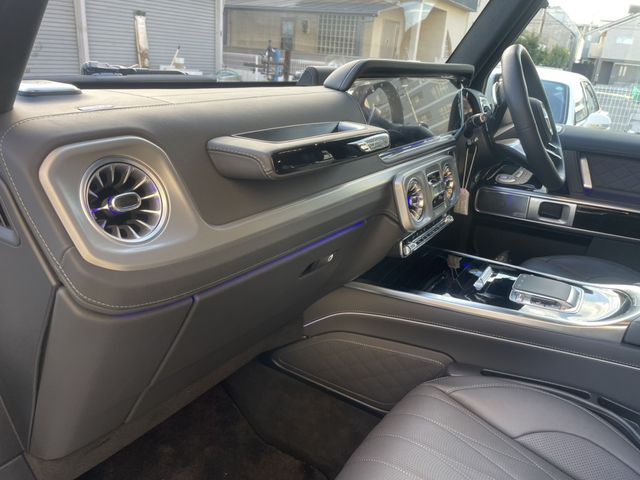 MERCEDES BENZ G CLAS 2025 Image 31