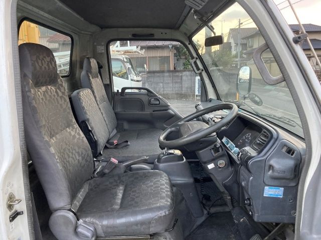 ISUZU ELF 2005 Image 31