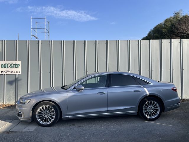 AUDI A8 2018 Image 31