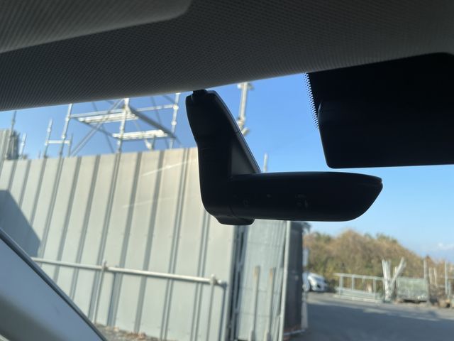 AUDI A8 2018 Image 31