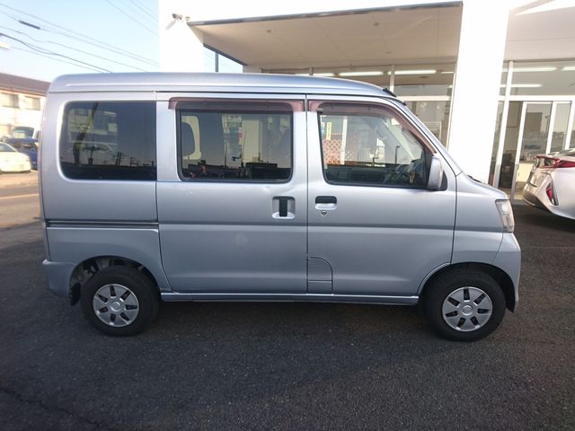 DAIHATSU HIJET CARGO 2012 Image 31