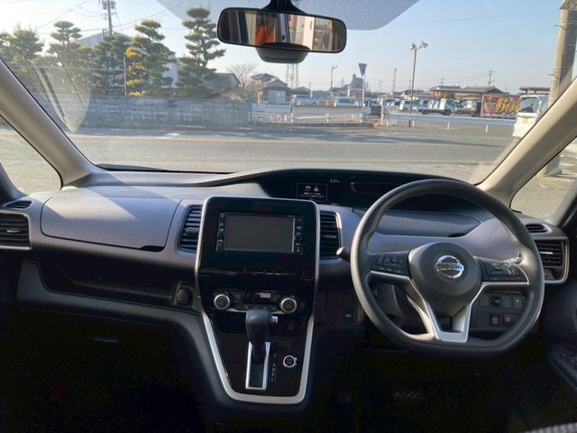 NISSAN SERENA  S-HYBRID 2016 Image 31