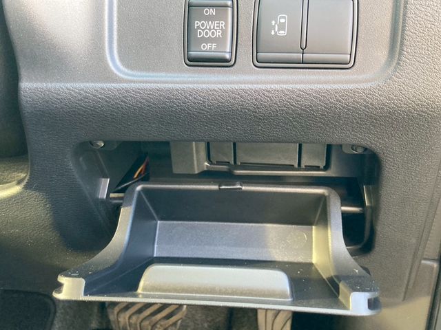 NISSAN SERENA  S-HYBRID 2016 Image 31