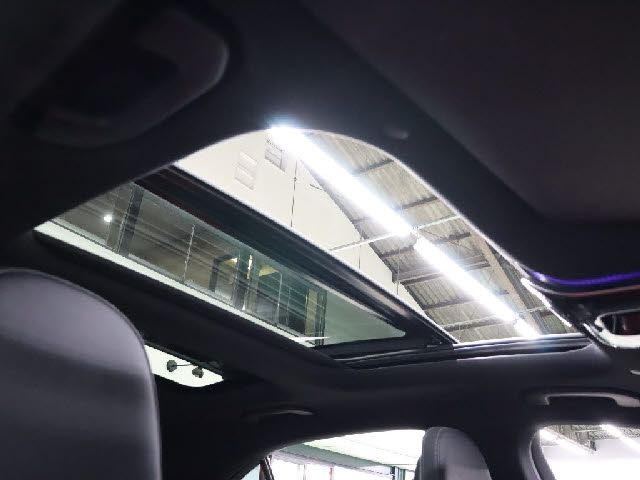 MERCEDES BENZ MERCEDES AMG C CLASS 2022 Image 31