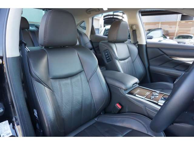 MITSUBISHI PROUDIA 2012 Image 31