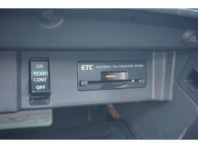 MITSUBISHI PROUDIA 2012 Image 31