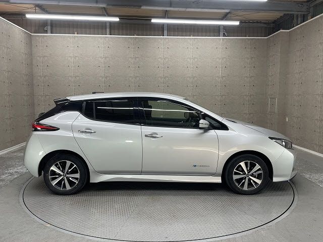 NISSAN LEAF 2021 Image 31
