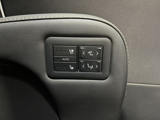 TOYOTA ALPHARD 4WD 2024 Image 31