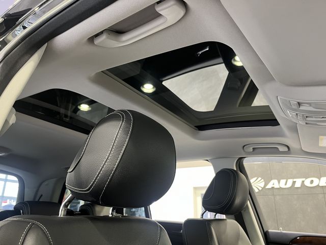 MERCEDES BENZ GLS CL 2016 Image 31