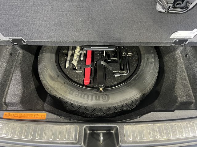 MERCEDES BENZ GLS CL 2016 Image 31