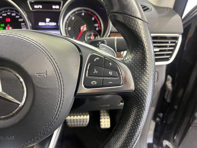 MERCEDES BENZ GLS CL 2016 Image 31