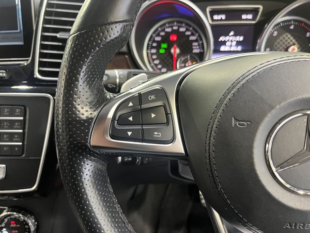 MERCEDES BENZ GLS CL 2016 Image 31