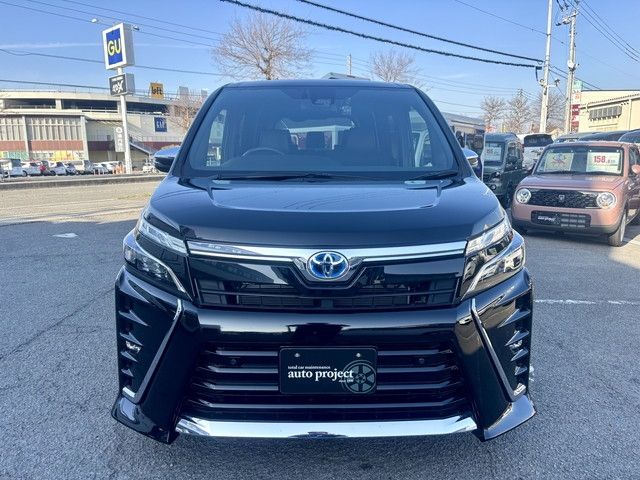 TOYOTA VOXY HYBRID 2020 Image 31