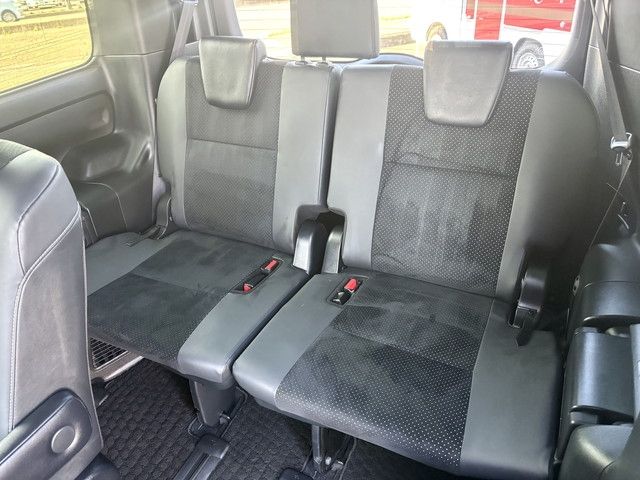 TOYOTA VOXY HYBRID 2020 Image 31