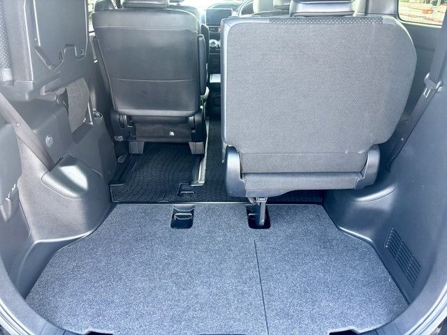 TOYOTA VOXY HYBRID 2020 Image 31