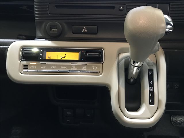 SUZUKI WAGON R SMILE 2024 Image 31