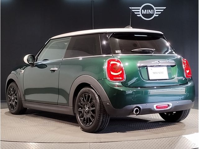 BMW MINI COOPER D 2017 Image 31